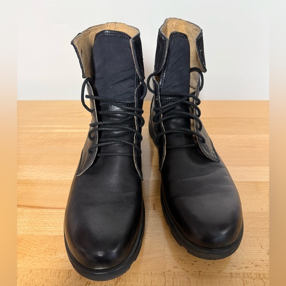 True Religion, Black Leather Men\'s combat boots, size 9 main image 5